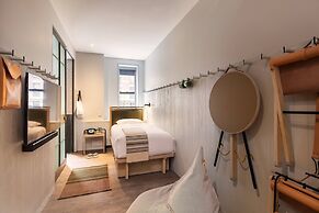 Moxy NYC Times Square
