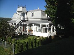 Au Vieux Presbytère de Saint-Léon