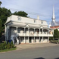 Au Vieux Presbytère de Saint-Léon