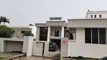 Hans Place Hotel