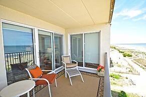 Constellation House 510 2 Bedroom Condo by RedAwning