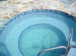 Sea Ge 1-205-oceanfront 2 Bedroom Condo by RedAwning