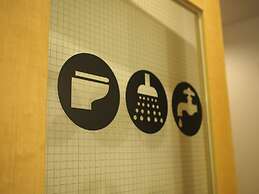 NEW WORLD INN - Hostel