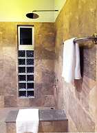 Be Fine Sabuy Hotel & Resort