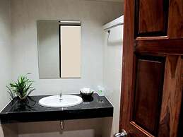 Be Fine Sabuy Hotel & Resort