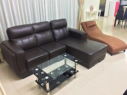 Borneo Coastal Residence - IMAGO Mall