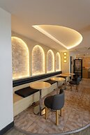 IR-ON Hotel