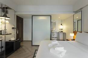 IR-ON Hotel