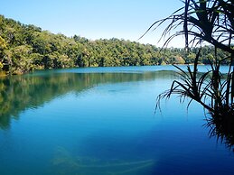 On The Wallaby Eco Lodge - Hostel