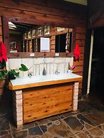 On The Wallaby Eco Lodge - Hostel