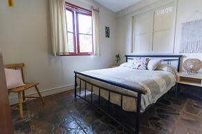 On The Wallaby Eco Lodge - Hostel