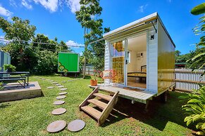 On The Wallaby Eco Lodge - Hostel