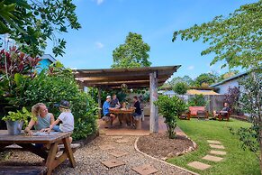 On The Wallaby Eco Lodge - Hostel