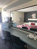 Emerald Central Hotel