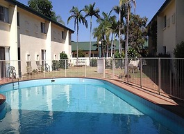 Emerald Central Hotel