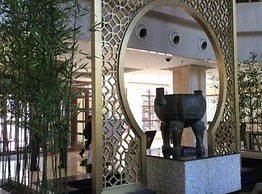 Huashan Mountain International Hotel