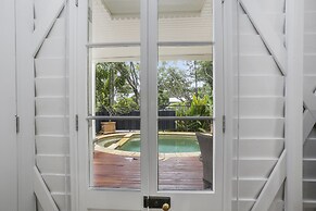 Port Douglas Cottage and Lodge