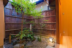 KumoMachiya Gionhanami