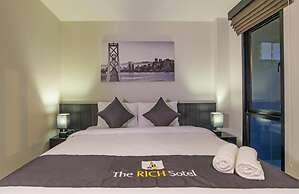 The Rich Sotel