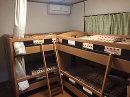 Guesthouse Usagi-Momiji - Hostel