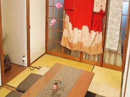 Guesthouse Usagi-Momiji - Hostel