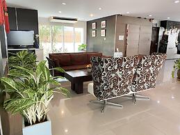 14 Place Sukhumvit Suites - SHA Plus