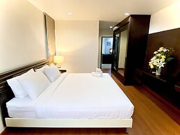 14 Place Sukhumvit Suites - SHA Plus