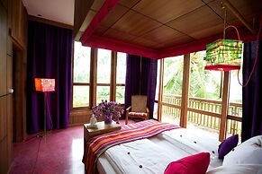 UTMT Underneath the Mango Tree Beach & Spa