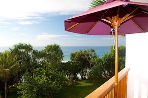 UTMT Underneath the Mango Tree Beach & Spa