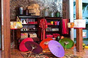 UTMT Underneath the Mango Tree Beach & Spa