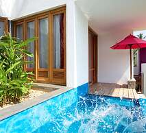 UTMT Underneath the Mango Tree Beach & Spa