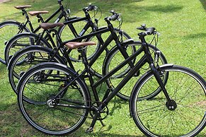 UTMT Underneath the Mango Tree Beach & Spa