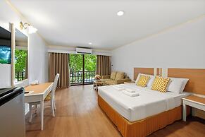 Town In Town Garden Resort