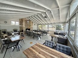Melrose Viewpoint Hotel
