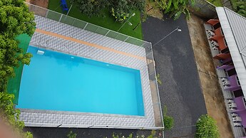 Ban Thanyanan Resort