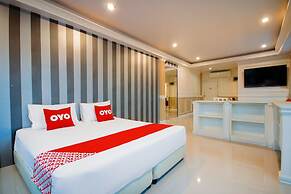 OYO 1117 Phuket Airport Suites