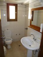 Karmi Studios & Apartments