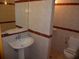 Karmi Studios & Apartments