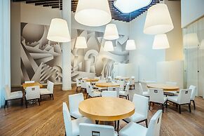 PAMIR-TIEN SHAN Hotel