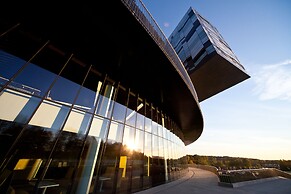 PAMIR-TIEN SHAN Hotel