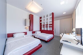 PAMIR-TIEN SHAN Hotel