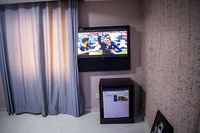 November 5 Hotel Lagos