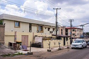 November 5 Hotel Lagos