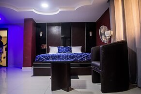 November 5 Hotel Lagos