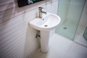 November 5 Hotel Lagos