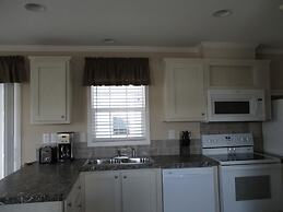 Majestic Oaks RV Resort