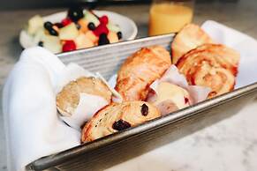 Hotel Seville Nomad, in the Unbound Collection by Hyatt