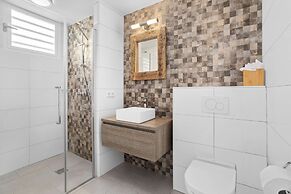 Delfins Beach Resort Bonaire, Tapestry Collection by Hilton