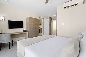 Delfins Beach Resort Bonaire, Tapestry Collection by Hilton