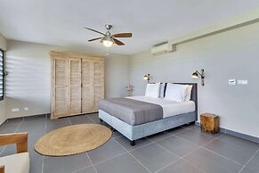 Delfins Beach Resort Bonaire, Tapestry Collection by Hilton